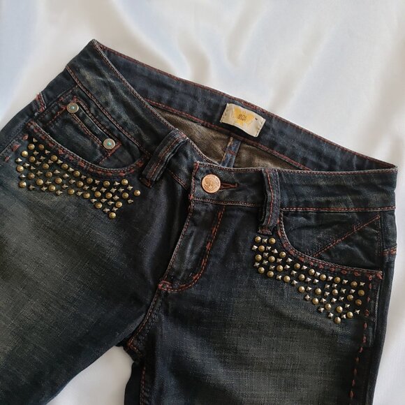 Y2K Antik Denim Grunge Embroidered Studded Capri Jeans SZ 27 - Picture 7 of 10